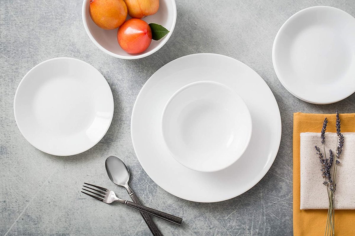 Dinnerware Set